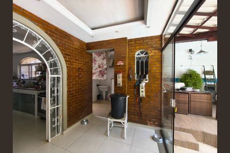 Casa de condomínio à venda com 400m², 3 quartos e 2 vagasÁrea de Serviço