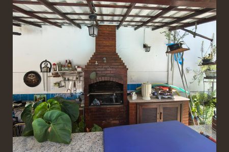 Casa de condomínio à venda com 400m², 3 quartos e 2 vagasÁrea comum