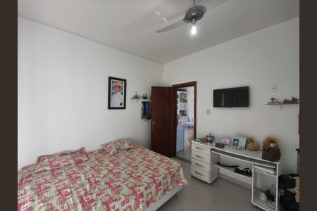 Casa de condomínio à venda com 400m², 3 quartos e 2 vagasSuíte