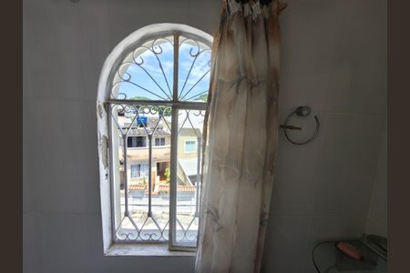 Casa de condomínio à venda com 400m², 3 quartos e 2 vagasLavabo