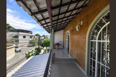 Casa de condomínio à venda com 400m², 3 quartos e 2 vagasVaranda Quarto 1