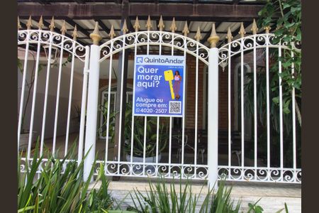 Casa de condomínio à venda com 400m², 3 quartos e 2 vagasPlaquinha