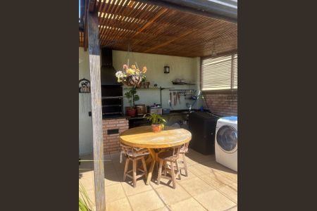 Apartamento à venda com 115m², 2 quartos e 2 vagas Apartamento à venda com 115m², 2 quartos e 2 vagasÁrea comum