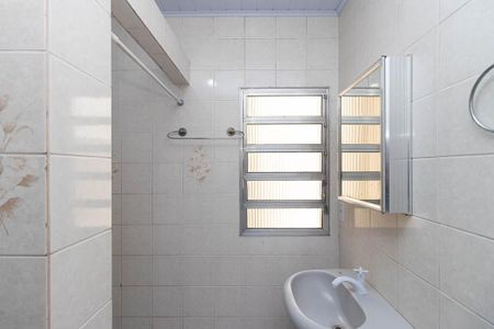 Banheiro de casa para alugar com 1 quarto, 62m² em Vila Maria Alta, São Paulo