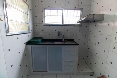 Casa à venda com 72m², 2 quartos e sem vaga Casa à venda com 72m², 2 quartos e sem vagaCozinha