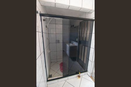 Casa à venda com 72m², 2 quartos e sem vaga Casa à venda com 72m², 2 quartos e sem vagaBanheiro