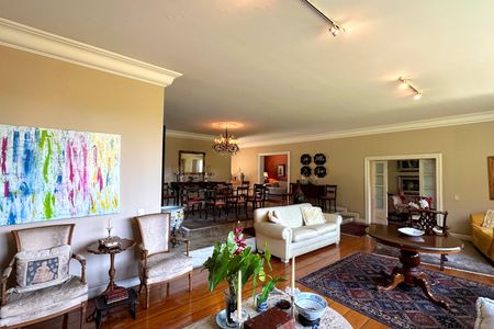 Casa à venda com 500m², 3 quartos e 2 vagas