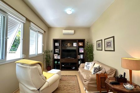 Casa à venda com 500m², 3 quartos e 2 vagas