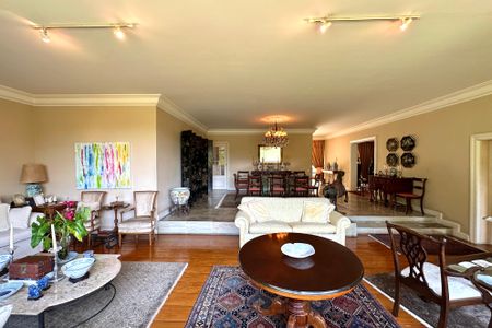 Casa à venda com 500m², 3 quartos e 2 vagas