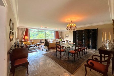 Casa à venda com 500m², 3 quartos e 2 vagas