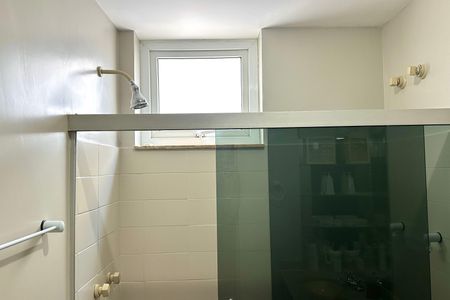 Casa à venda com 500m², 3 quartos e 2 vagas