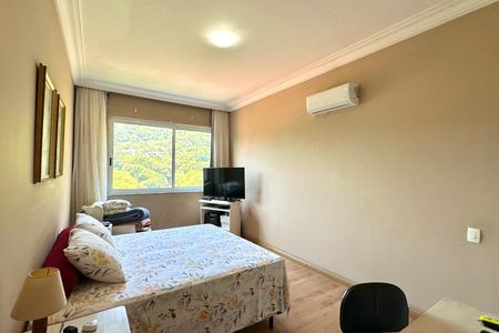 Casa à venda com 500m², 3 quartos e 2 vagas