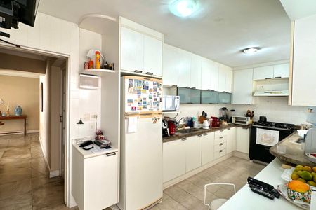 Casa à venda com 500m², 3 quartos e 2 vagas