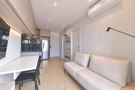 Sala - Cozinha Integrada de apartamento para alugar com 1 quarto, 35m² em Jardim das Acacias, São Paulo