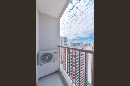 Apartamento para alugar com 35m², 1 quarto e sem vaga Apartamento para alugar com 35m², 1 quarto e sem vagaVaranda