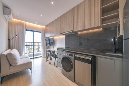 Sala - Cozinha Integrada de apartamento para alugar com 1 quarto, 35m² em Jardim das Acacias, São Paulo
