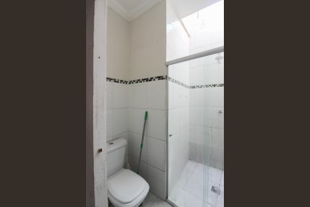 Casa para alugar com 90m², 3 quartos e 1 vaga Casa para alugar com 90m², 3 quartos e 1 vagaBanheiro