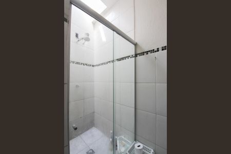 Casa para alugar com 90m², 3 quartos e 1 vaga Casa para alugar com 90m², 3 quartos e 1 vagaBanheiro