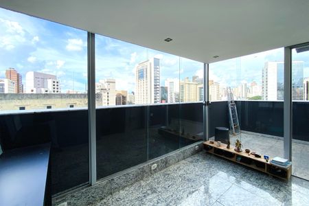 Apartamento à venda com 117m², 3 quartos e 2 vagas Apartamento à venda com 117m², 3 quartos e 2 vagasSala de Estar