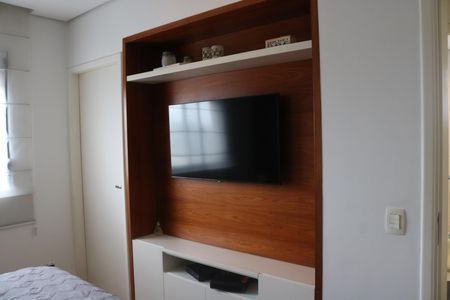 Apartamento à venda com 97m², 3 quartos e 2 vagasQuarto 2