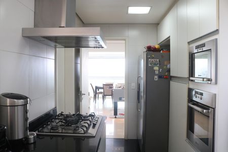 Apartamento à venda com 97m², 3 quartos e 2 vagasCozinha