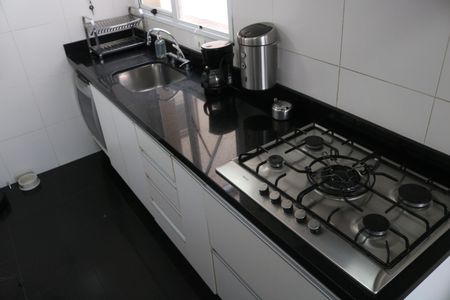 Apartamento à venda com 97m², 3 quartos e 2 vagasCozinha