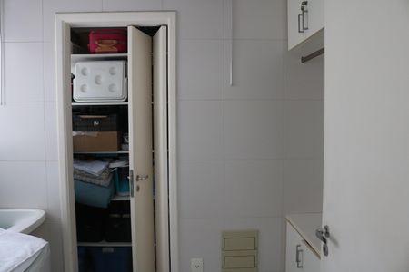 Apartamento à venda com 97m², 3 quartos e 2 vagasÁrea de Serviço