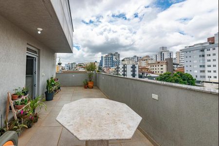 Apartamento para alugar com 116m², 2 quartos e 3 vagasVaranda