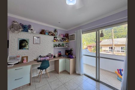 Casa de condomínio para alugar com 310m², 4 quartos e 1 vaga Casa de condomínio para alugar com 310m², 4 quartos e 1 vagaSuíte 3