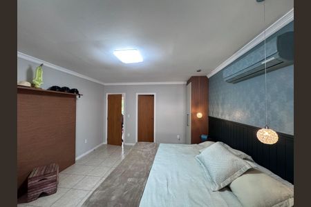 Casa de condomínio para alugar com 310m², 4 quartos e 1 vaga Casa de condomínio para alugar com 310m², 4 quartos e 1 vagaSuíte 1