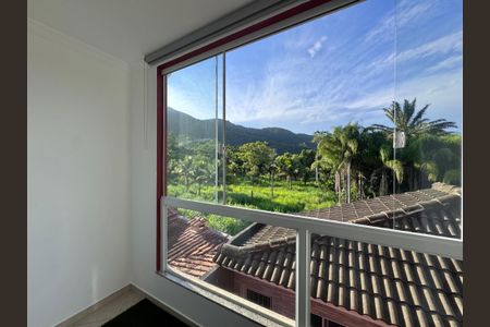 Casa de condomínio para alugar com 310m², 4 quartos e 1 vaga