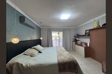 Casa de condomínio para alugar com 310m², 4 quartos e 1 vaga Casa de condomínio para alugar com 310m², 4 quartos e 1 vagaSuíte 1