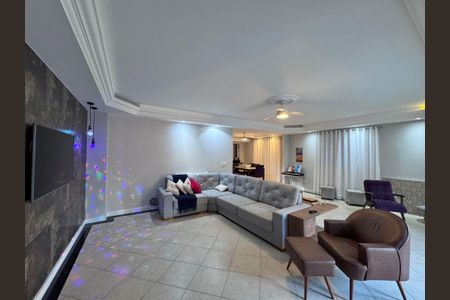 Casa de condomínio para alugar com 310m², 4 quartos e 1 vaga Casa de condomínio para alugar com 310m², 4 quartos e 1 vagaSala