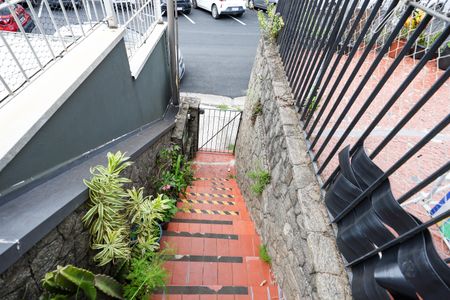 Casa à venda com 118m², 2 quartos e 1 vagaÁrea externa