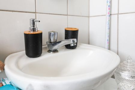 Casa à venda com 118m², 2 quartos e 1 vagaBanheiro