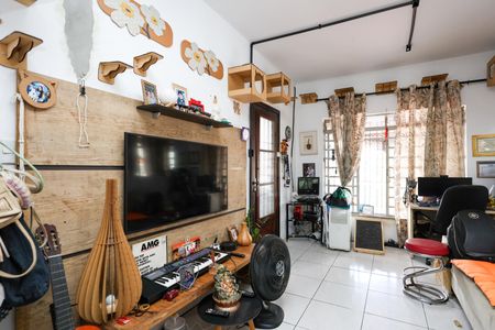 Casa à venda com 118m², 2 quartos e 1 vagaSala