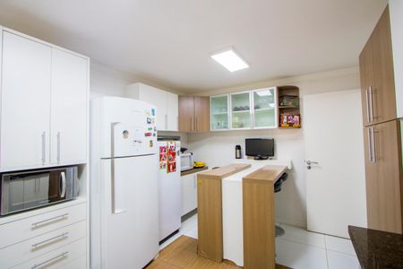 Casa à venda com 224m², 3 quartos e 2 vagasCozinha