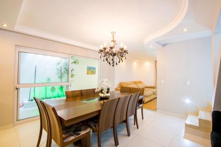 Casa à venda com 224m², 3 quartos e 2 vagasSala de Jantar