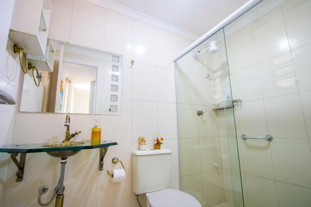 Casa à venda com 224m², 3 quartos e 2 vagasEdícula - Banheiro