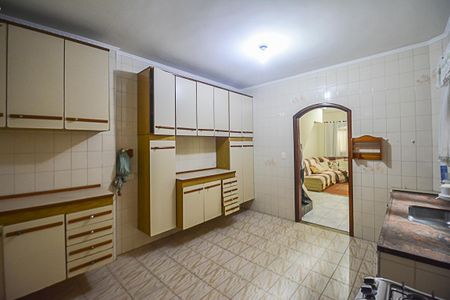 Casa à venda com 137m², 3 quartos e 3 vagasCozinha