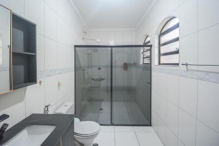 Casa à venda com 137m², 3 quartos e 3 vagasBanheiro