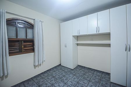 Casa à venda com 137m², 3 quartos e 3 vagasQuarto 4