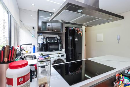 Cozinha de apartamento à venda com 2 quartos, 47m² em Vila Moinho Velho, São Paulo