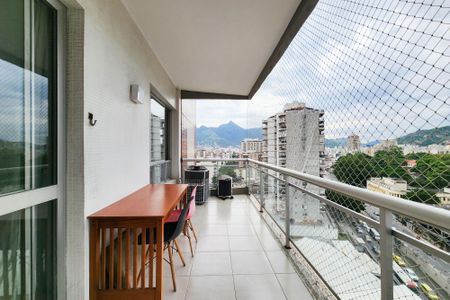 Apartamento à venda com 145m², 3 quartos e 2 vagasVaranda 