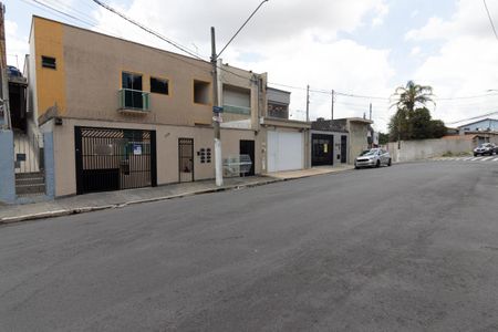 Apartamento à venda com 40m², 2 quartos e 1 vaga Apartamento à venda com 40m², 2 quartos e 1 vagaFachada