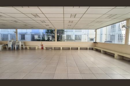 Apartamento à venda com 68m², 3 quartos e 1 vagaSalão de Festas 