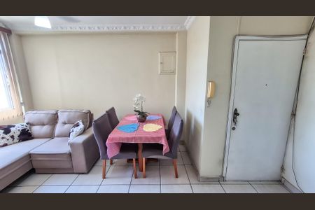 Sala de apartamento à venda com 3 quartos, 68m² em Vigário Geral, Rio de Janeiro