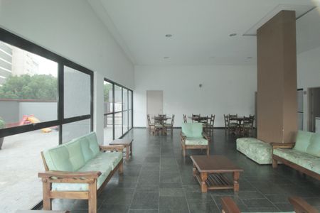 Apartamento à venda com 95m², 2 quartos e 1 vagaSalão de Festas