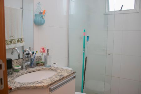 Banheiro Social de apartamento à venda com 2 quartos, 141m² em Sagrada Família, Belo Horizonte