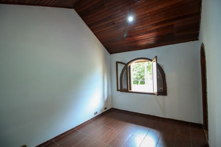 Casa à venda com 282m², 3 quartos e 5 vagas